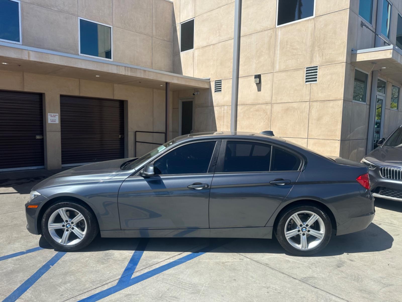 2014 Gray /Black BMW 3-Series leather (WBA3B1C52EK) with an 4 Cylinder engine, Automatic transmission, located at 30 S. Berkeley Avenue, Pasadena, CA, 91107, (626) 248-7567, 34.145447, -118.109398 - Moon-roof! Premium package! this 2014 BMW 3-Series 320i Sedan looks and drives well. Looking for a reliable and stylish vehicle in Pasadena, CA? Look no further! We have this sleek 2014 BMW 3-Series 320i Sedan available at our dealership. Whether you have perfect credit or are concerned about your c - Photo #2
